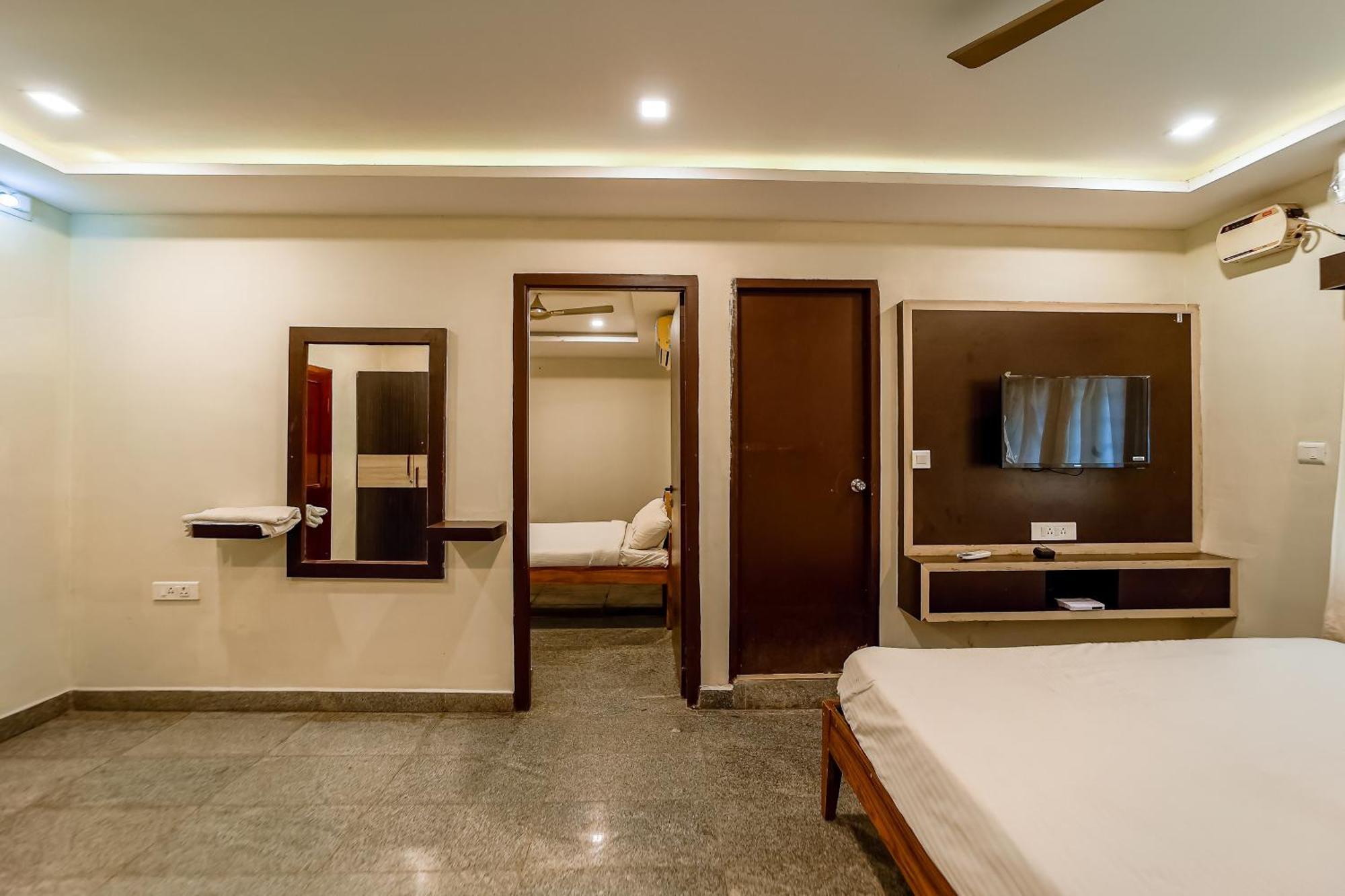 La Courtyard Hotel Puducherry Eksteriør billede