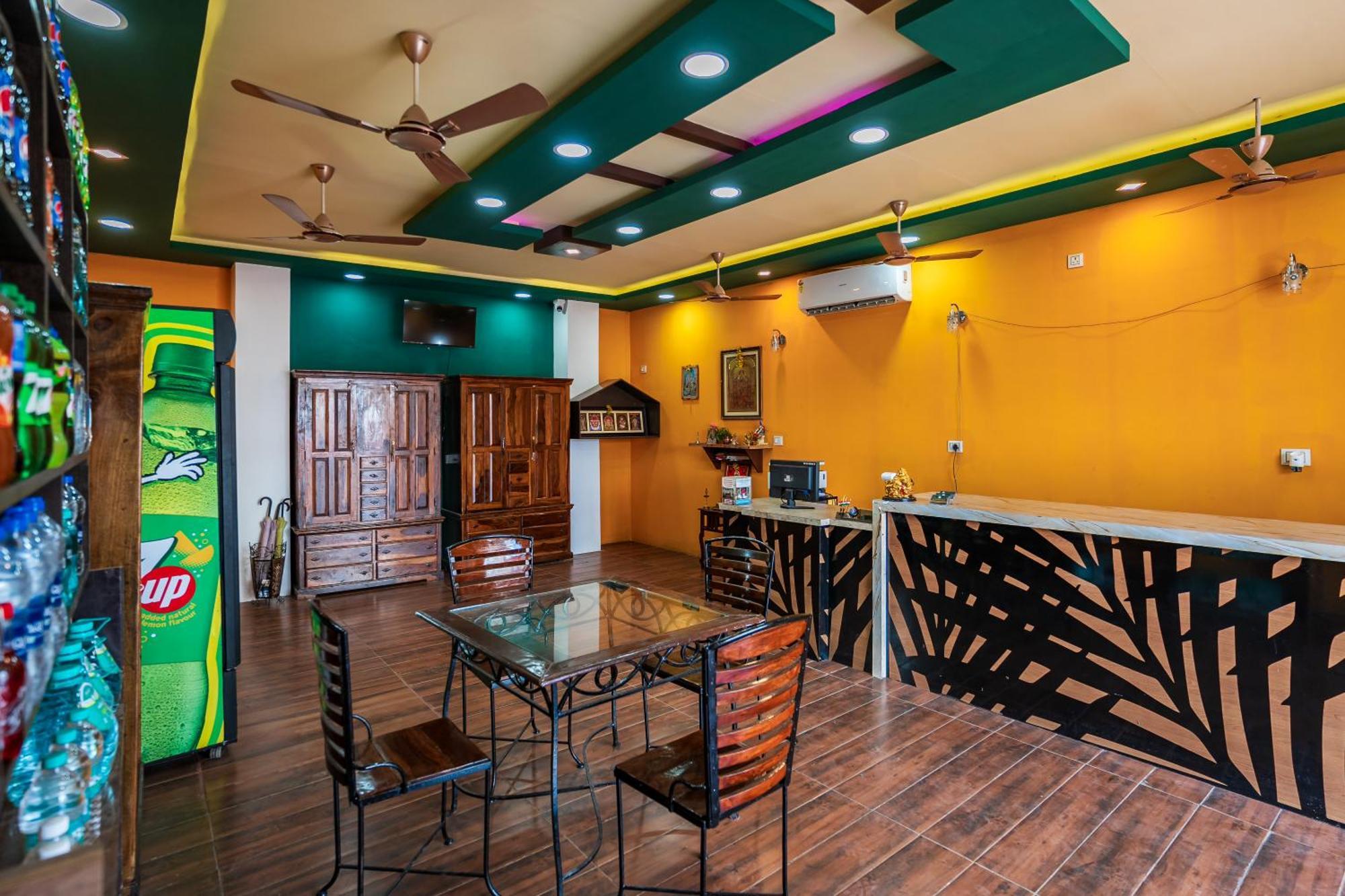 La Courtyard Hotel Puducherry Eksteriør billede